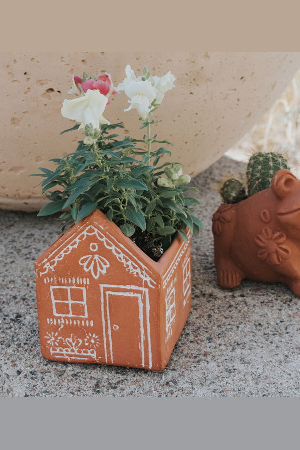 Matr Boomie Vasanta House Planter