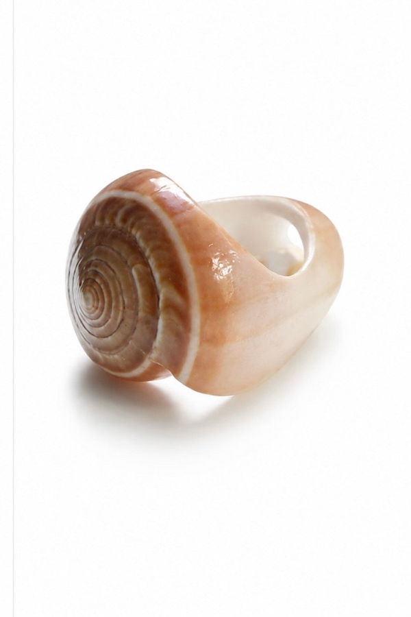 LOBA Thalassa Shell Ring