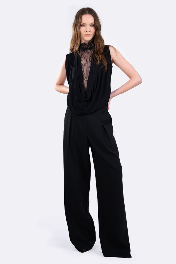 Nonchalant Label Jenna Top - Black