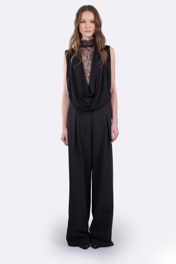 Nonchalant Label Jenna Top - Black