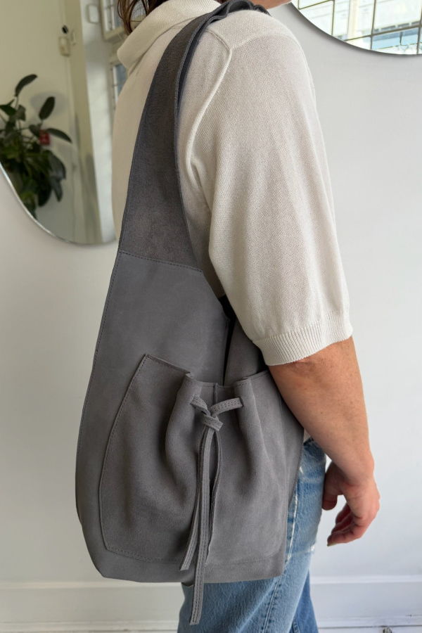 About Arianne Saco Shoulder Bag