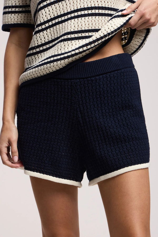Velvet Jenifer Shorts - Navy