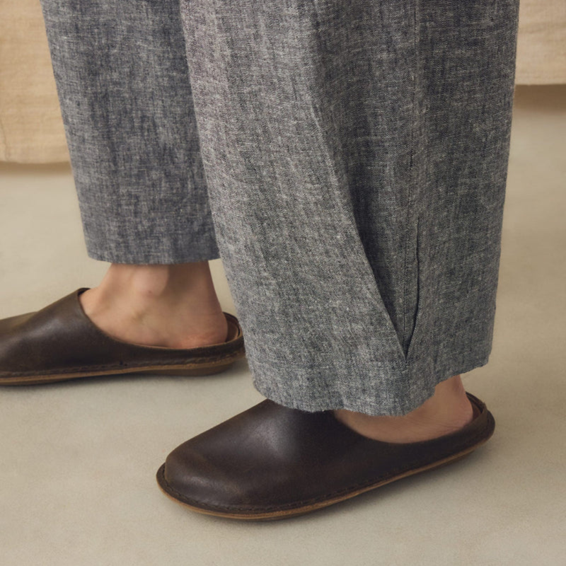 TOAST Pleated Melange Linen Cotton Trousers - Soft Charcoal