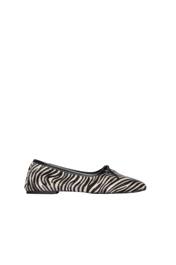 FRĒDA SALVADOR Jada Square Toe Flat - Zebra