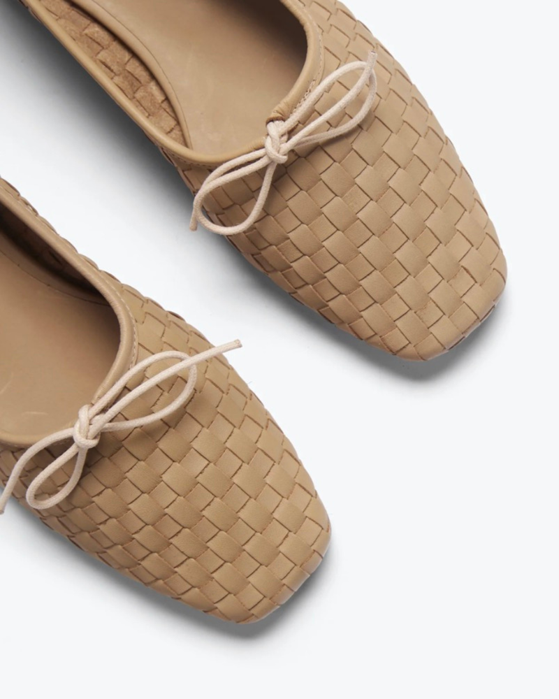 FRDA SALVADOR Jada Square Toe Woven Flat - Latte