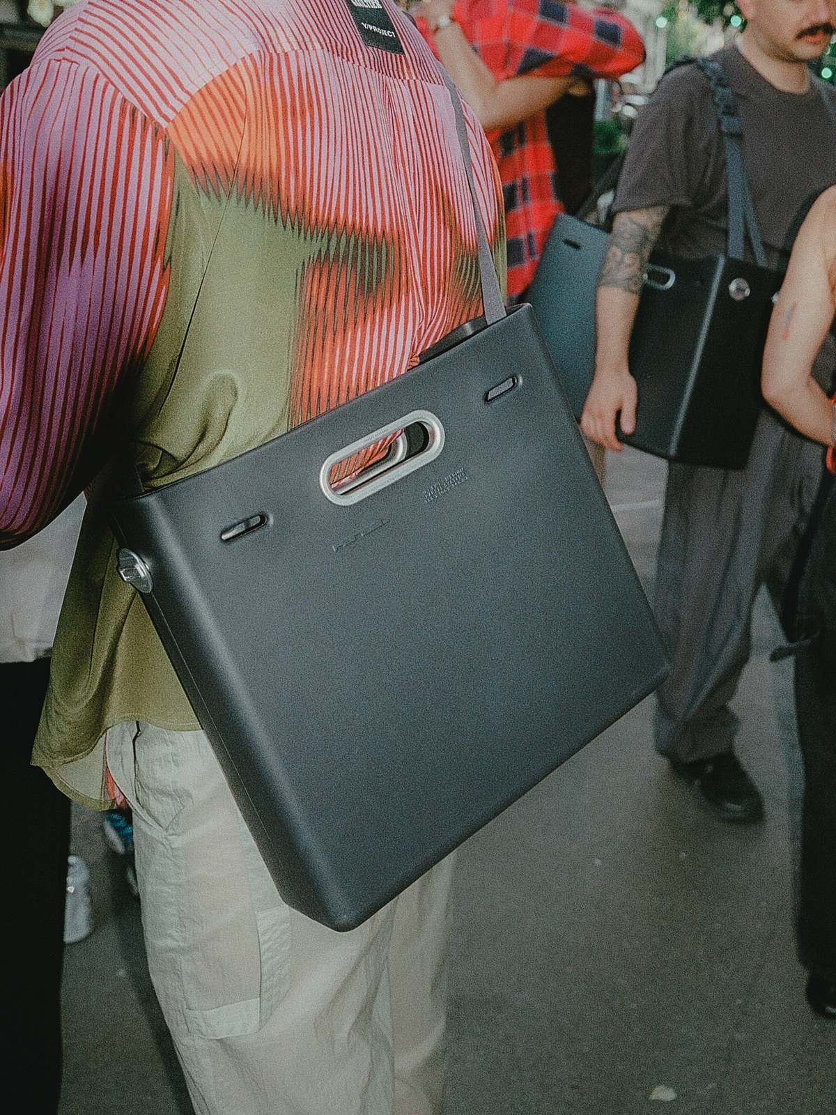 Parsel East West Medium Clutch - Deep - Image 3 of 5