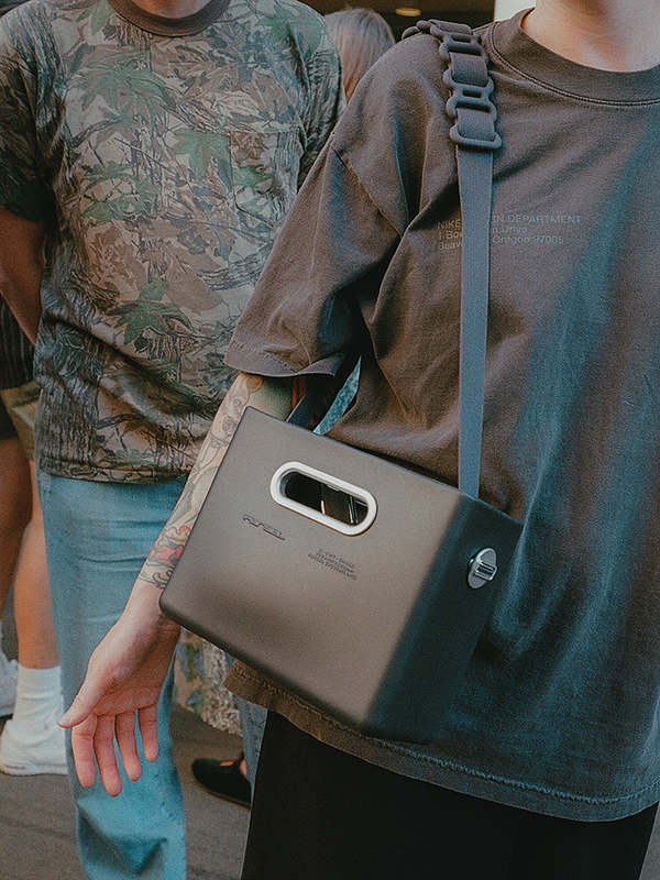 Parsel East West Clutch, Small, Deep Bag