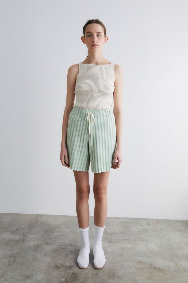 Rus Makisu Shorts - Light Sage/Chalk