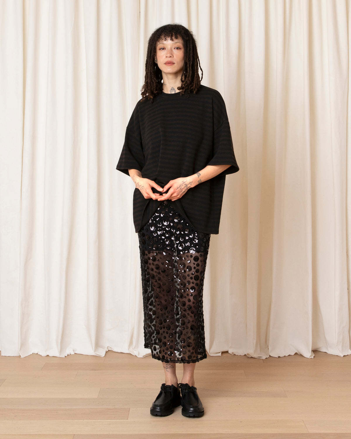 Ali Golden Oversized T-Shirt - Image 2 of 8