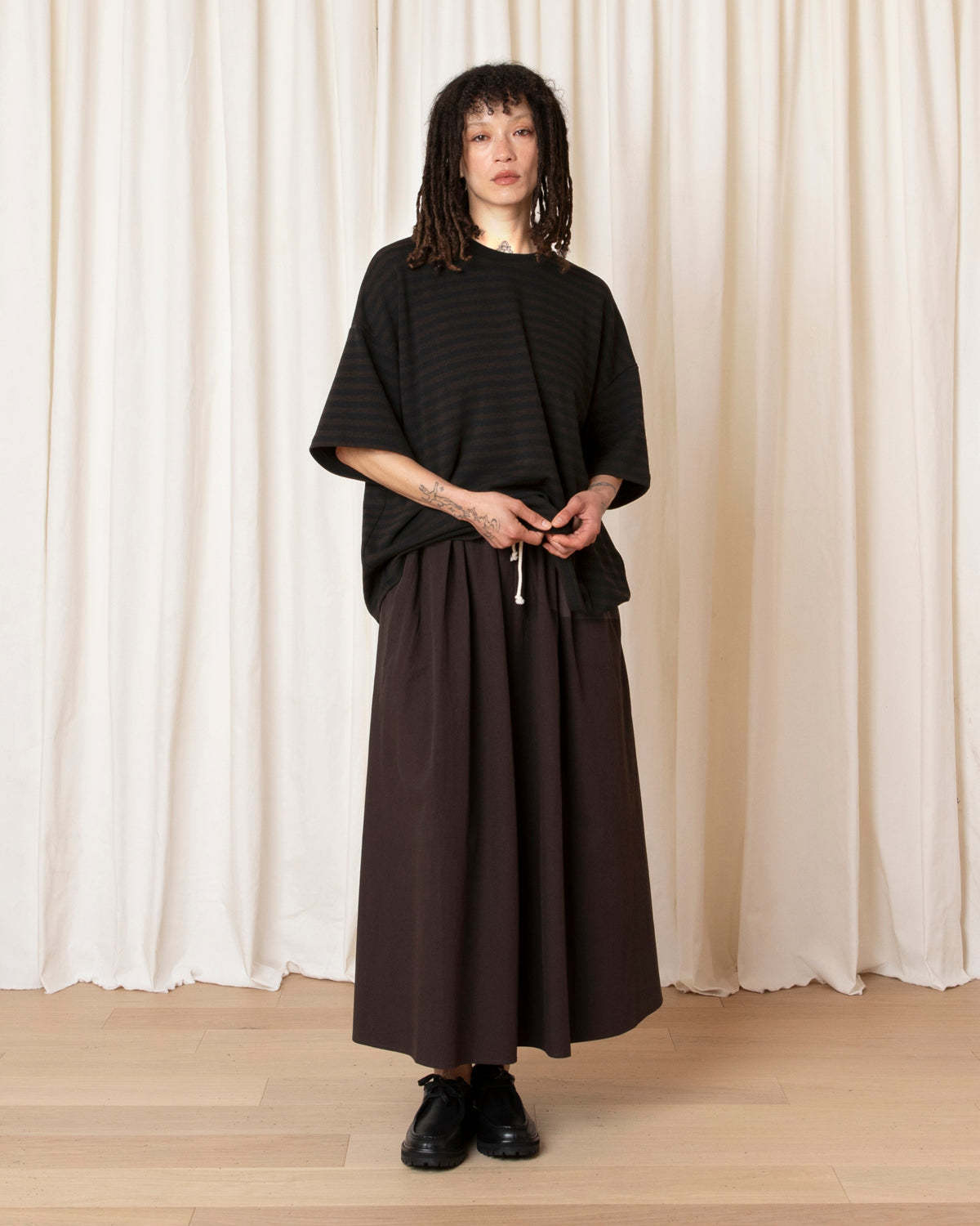 Ali Golden Oversized T-Shirt - Image 8 of 8