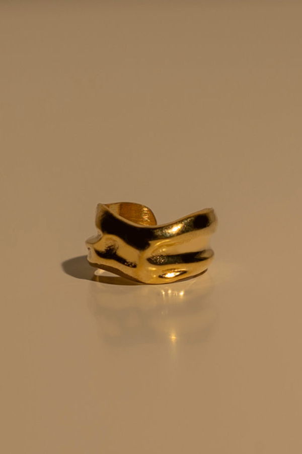 Milk & Rose Circe Cuff