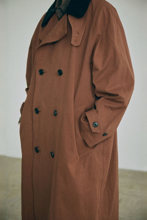 Nicholson & Nicholson Arch Coat