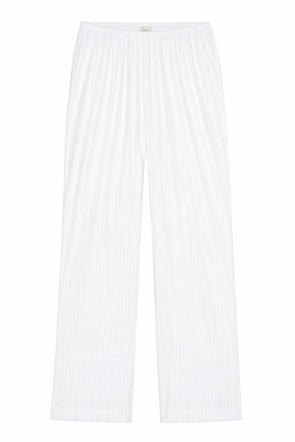 Donni. The Eyelet Pop Simple Crop Pant - Powder