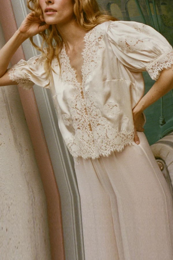 DÔEN Idella Silk Satin Top - Candlelight