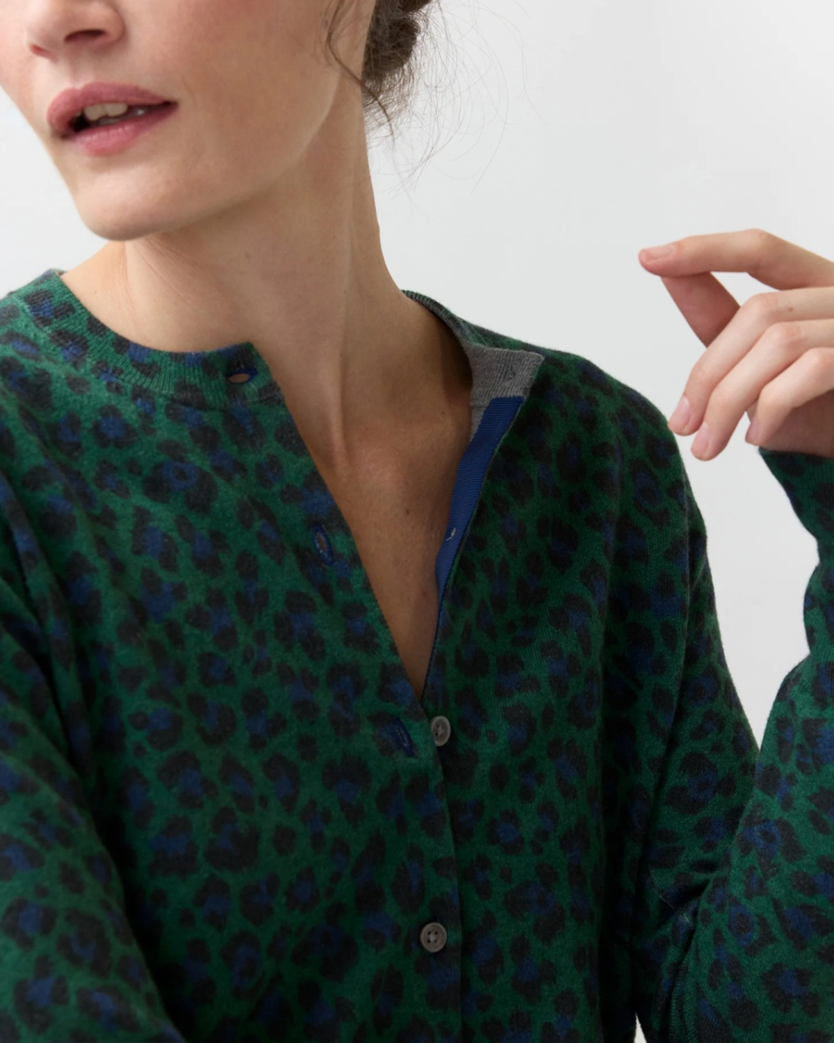 MASHBURN Rosie Cardigan - Green/Blue Leopard - Image 3 of 6
