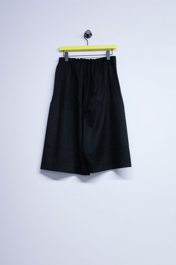 Gabriela Coll Garments No.342 Heavy Wool Crossed Short Trousers