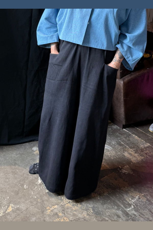 KAAREM Mayfly Relaxed Wide Leg Pocket Pant - Black