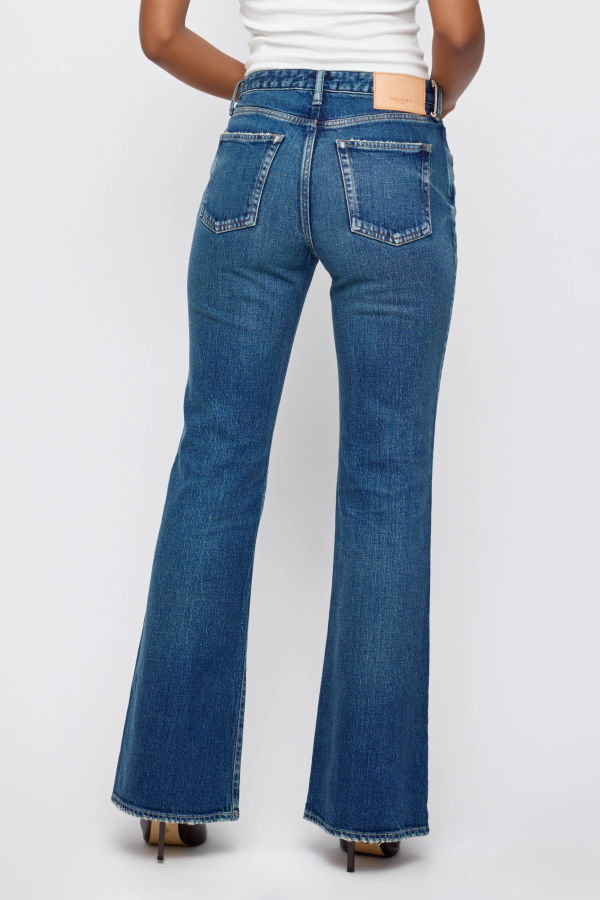 MOUSSY 70s Flare Attleboro Denim Jean