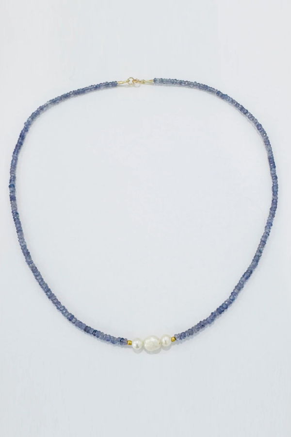 Theodosia Pearl Focal Delicate Necklace