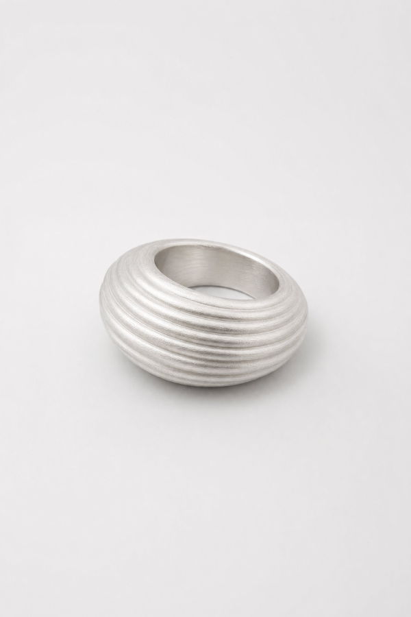 Cklasic Designs Sloane Ring
