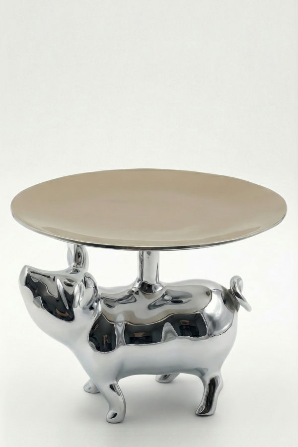 Lunares Pigasus Pedestal