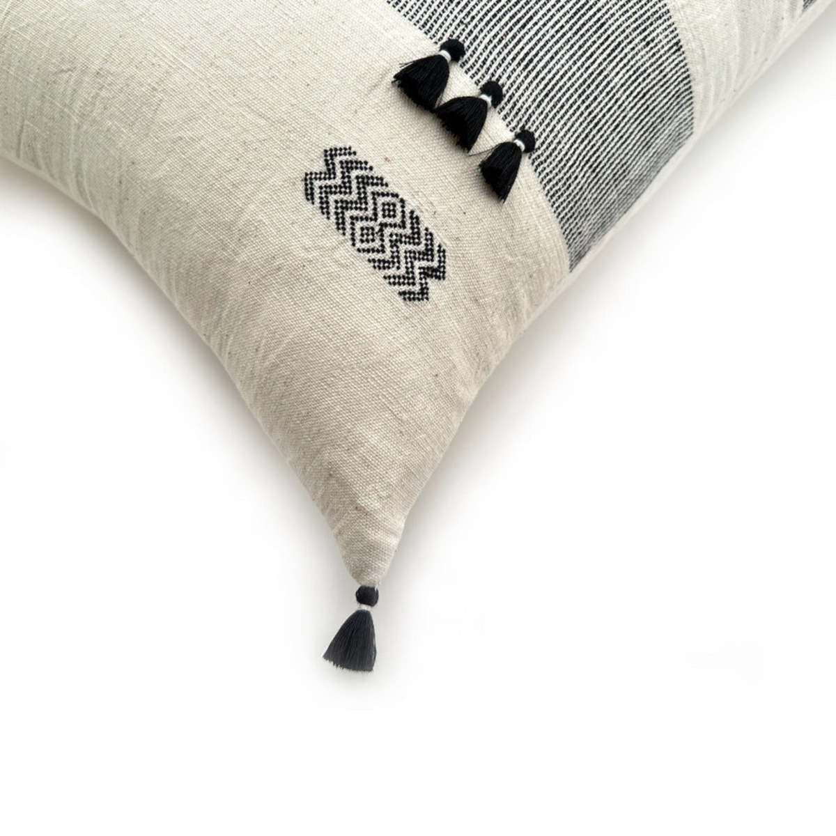 Nimmit Sti Handwoven Pillow Cover - Image 2 of 4