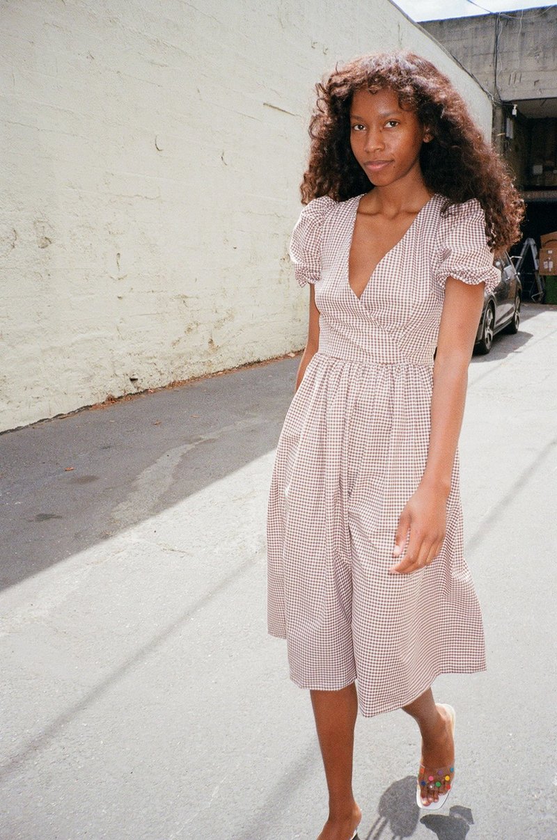 Lisa Says Gah Topanga Midi Dress - Brown/White Gingham | Garmentory
