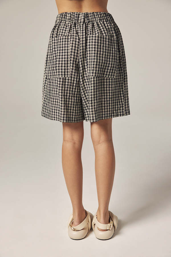 amente Gingham Easy Shorts - Black/Natural