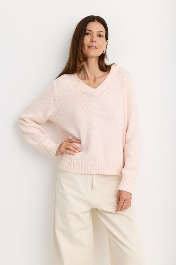 ONE GREY DAY Marie V-Neck Ballet Sweater