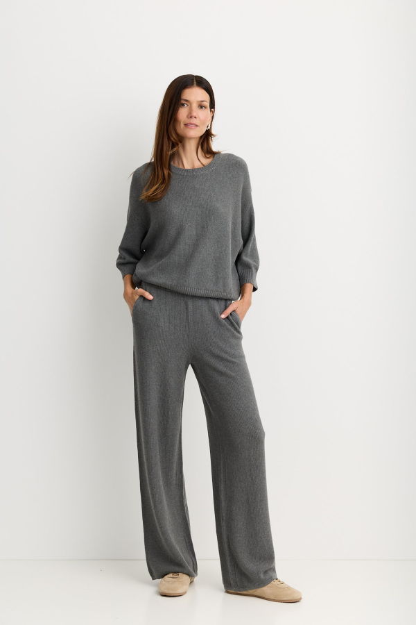 ONE GREY DAY Rue Tee
