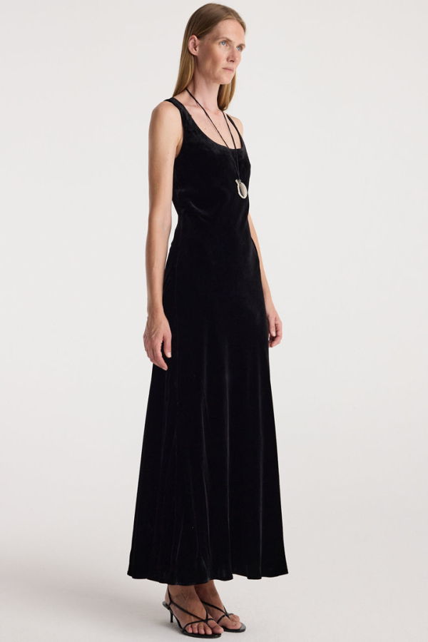 Rohe Scoop-Neck Velvet Dress