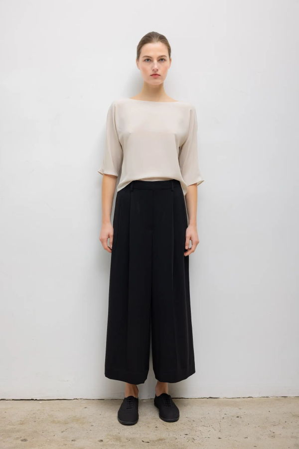 Leset Ari Short Sleeve Dolman Top