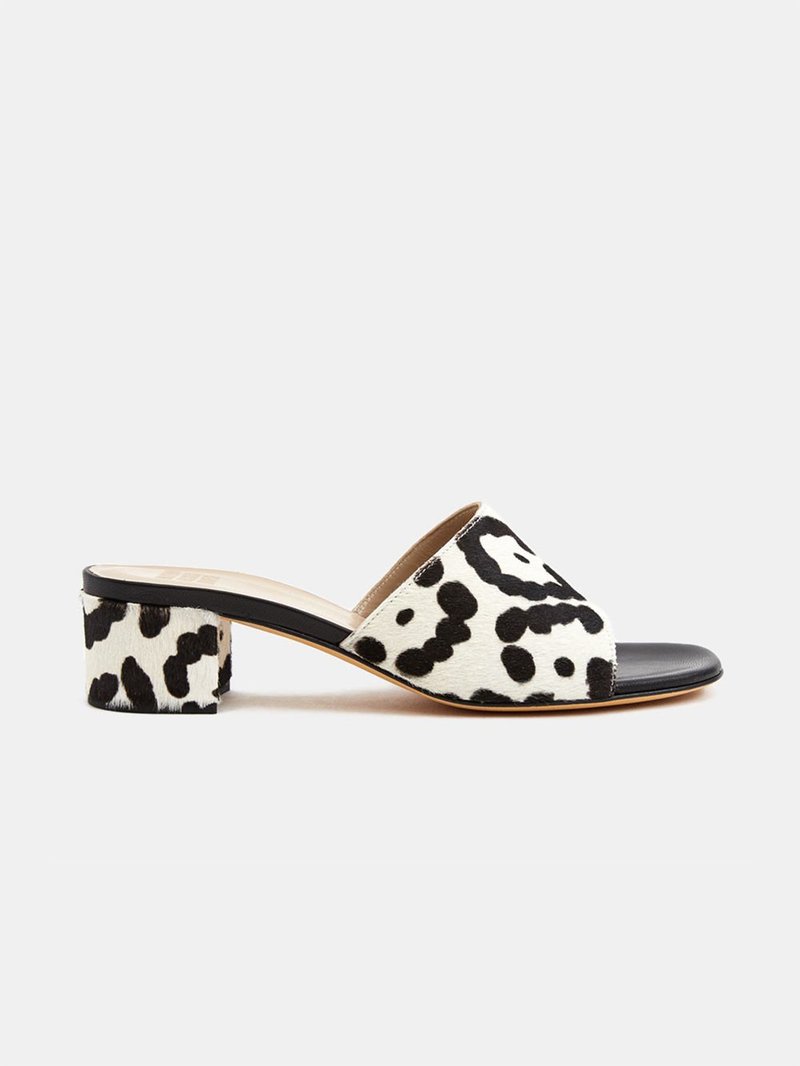 maryam nassir zadeh agatha slide - Dalmatian