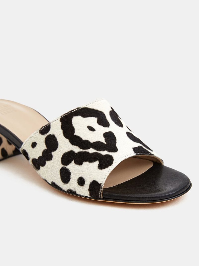 maryam nassir zadeh agatha slide - Dalmatian