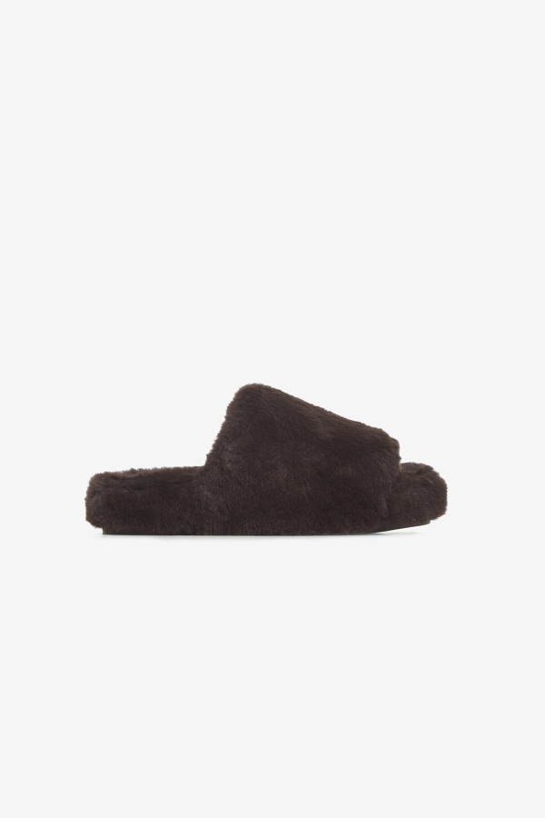 APPARIS Dillon Slide - Espresso