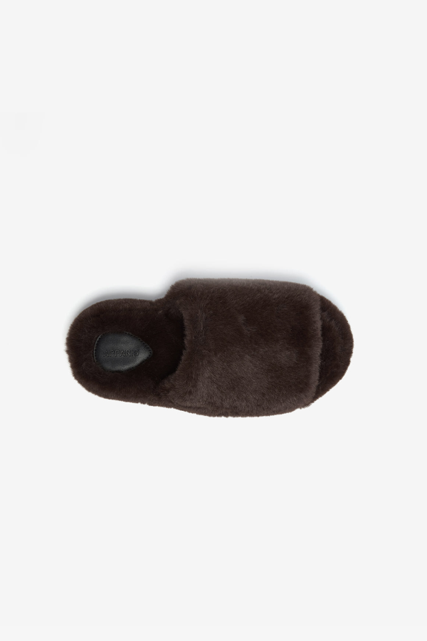 APPARIS Dillon Slide - Espresso