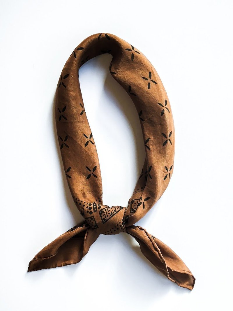 OZMA 1930's Silk Bandana OZMA 1930's Silk Bandana