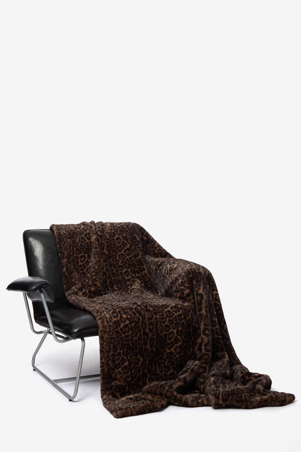 APPARIS Brady Blanket - Dark Leopard