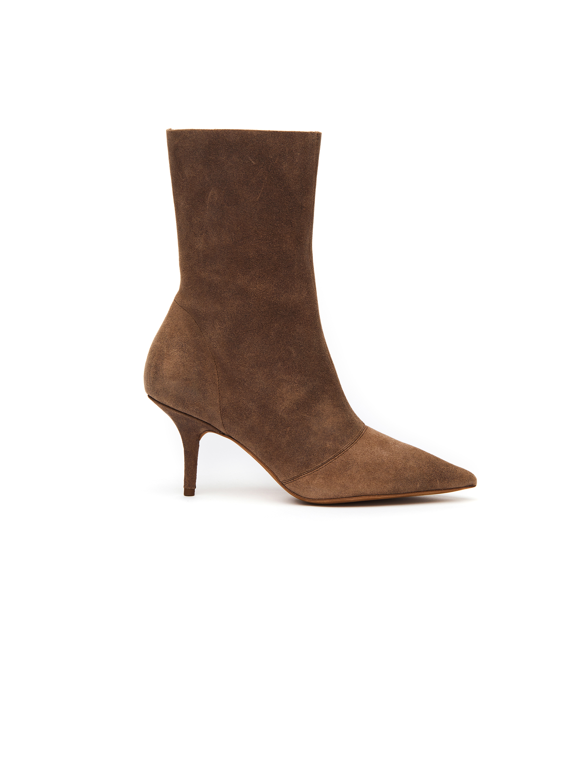 yeezy suede boot