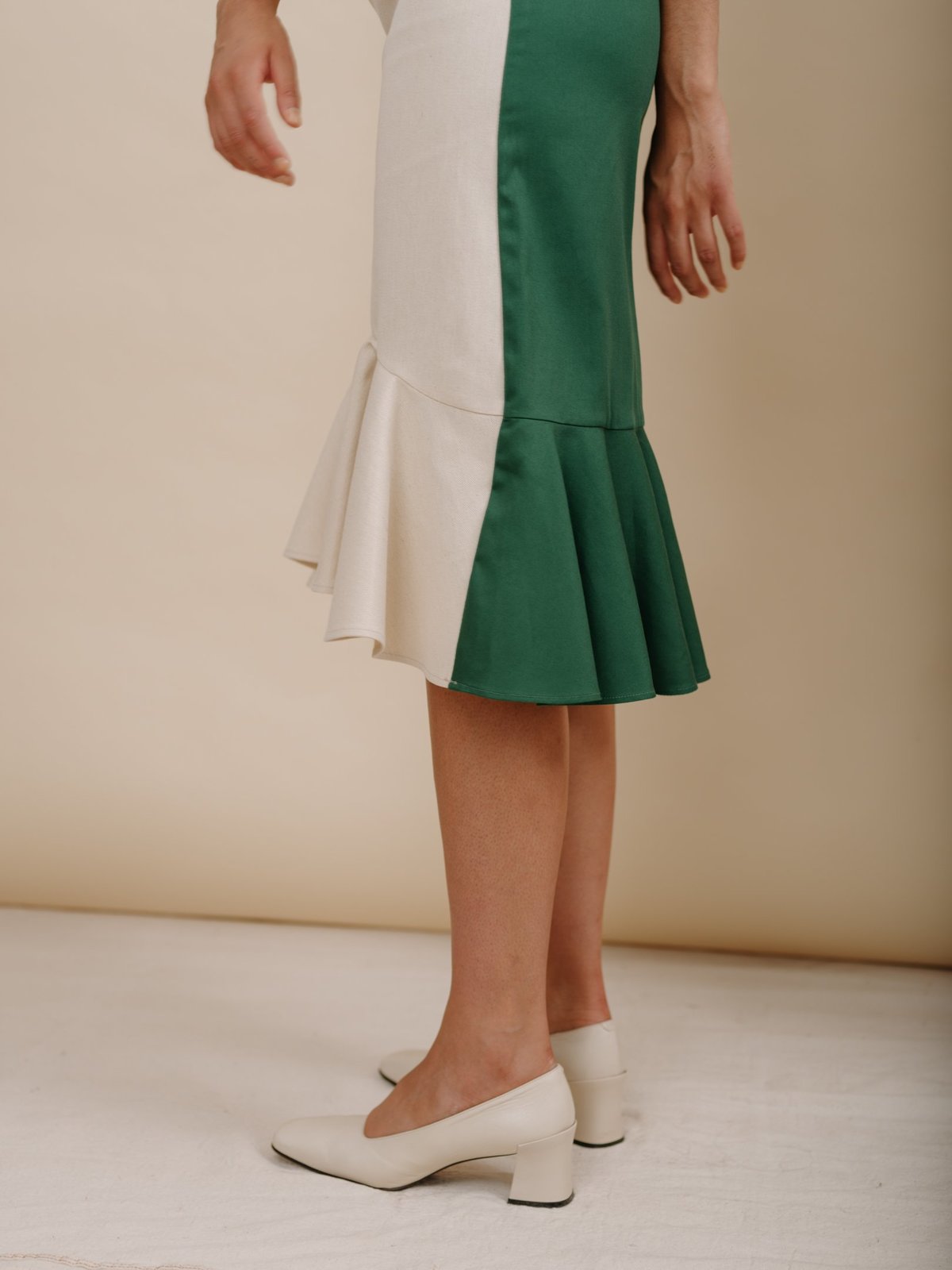 Wolcott : Takemoto Flo Dress - Hunter/Eggshell Combo - Image 4 of 4