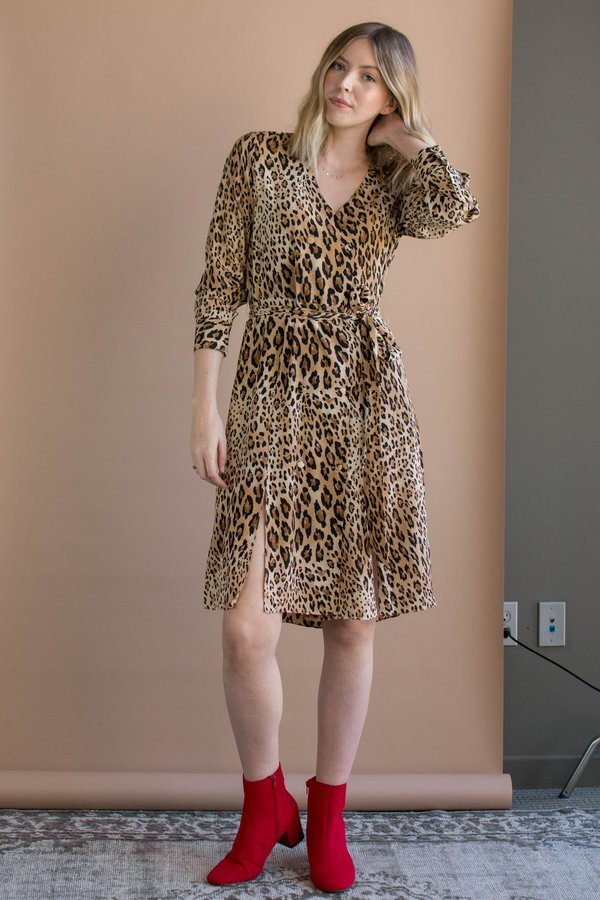 denim dress with bow Diamante Collared Mini – self-portrait-US Color:Flower Black Your polished fashionista gets EVM2:AW21 Drop 1 Florence Pugh Rocks Faux-Hawk
