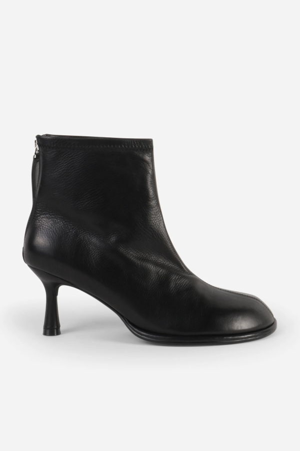 Intentionally Blank Power House Boot - Black
