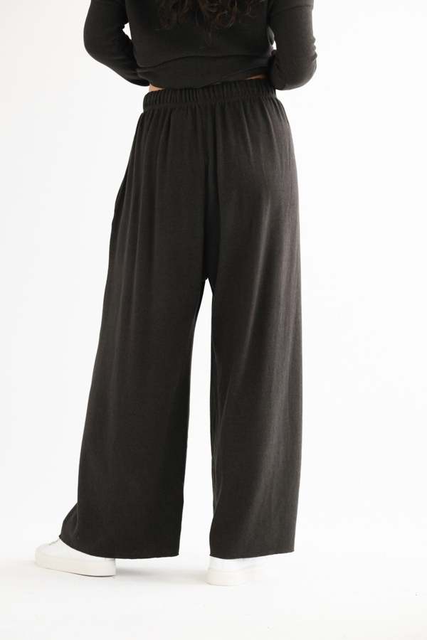 パンツ Album di famiglia Album di Famiglia Pants New Arrivals | Garmentory