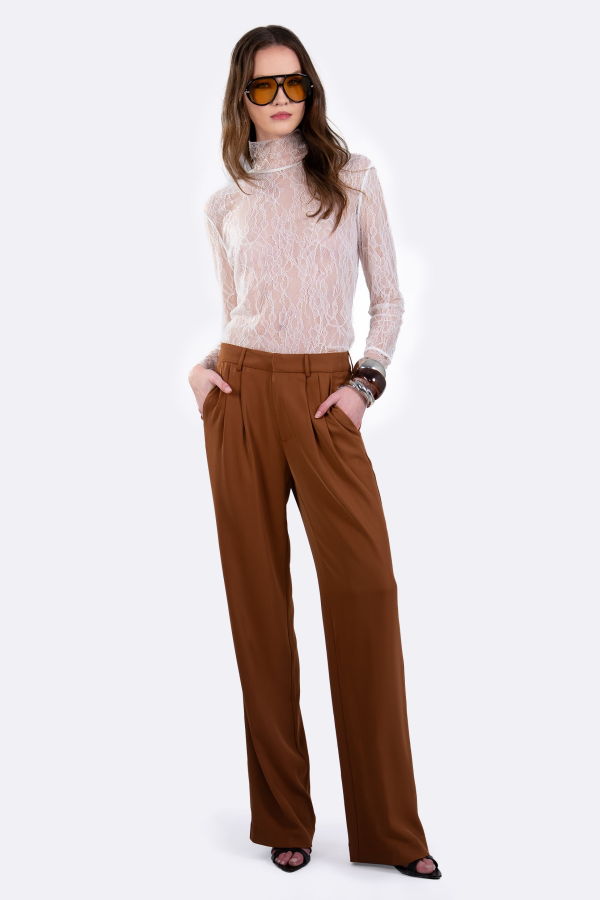 Nonchalant Label Mary Lace Top - White