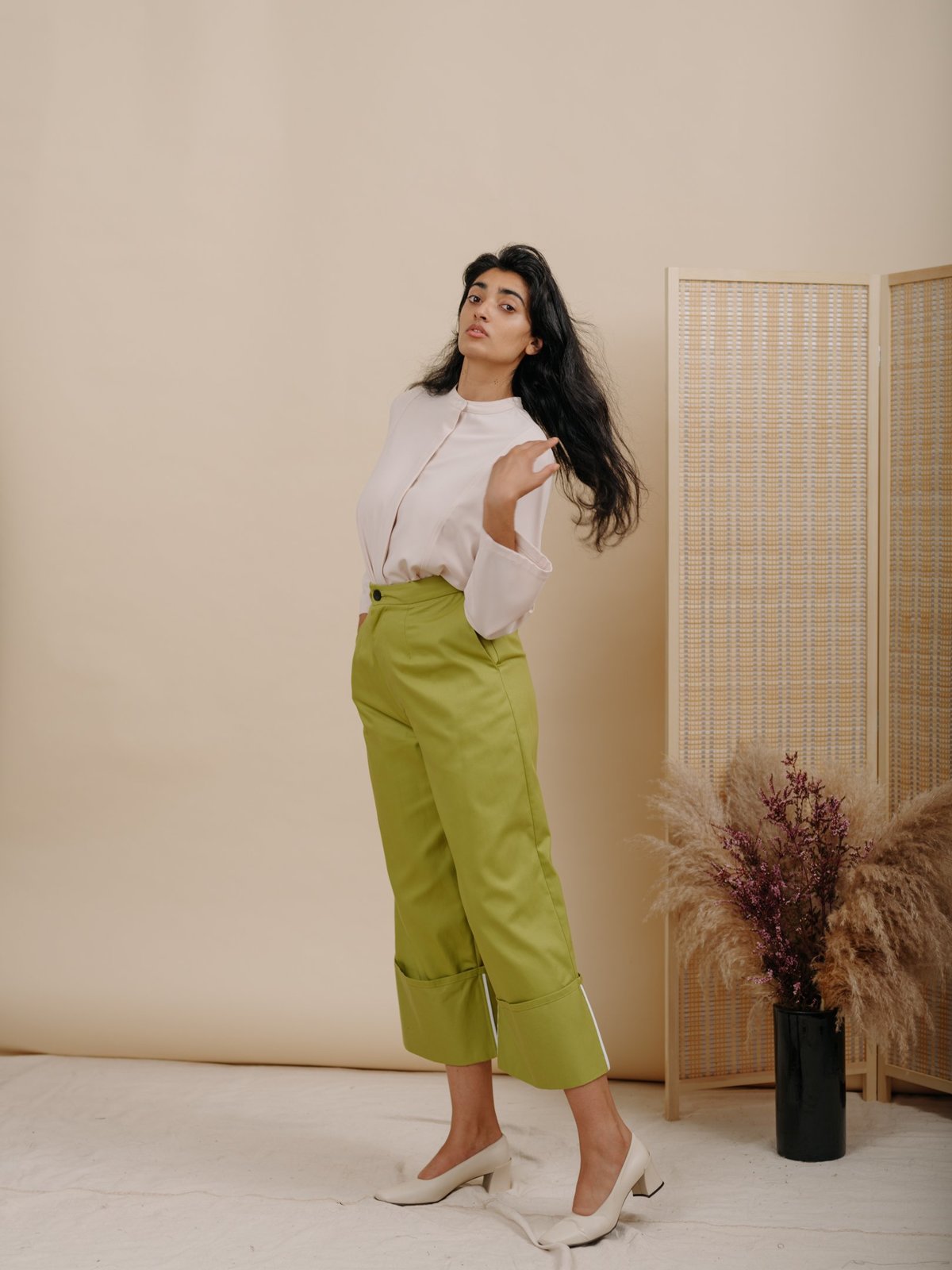 Wolcott : Takemoto Georgia Cuff Pant - Green Cotton Twill - Image 2 of 4