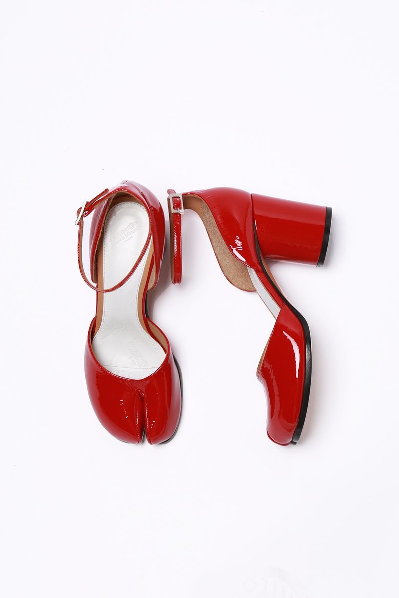 maison margiela Mary Jane Tabi Red Patent