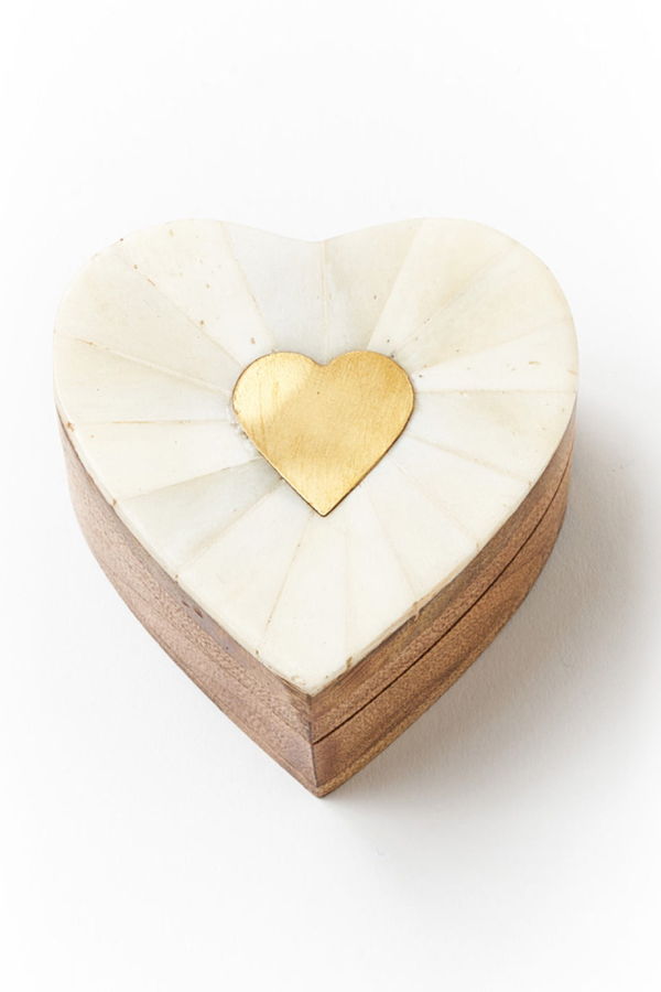 Matr Boomie Mukhendu Heart Keepsake Box