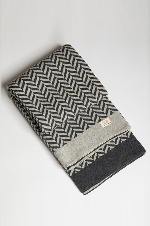 Pink Lemonade Zima Organic Cotton Throw Blanket