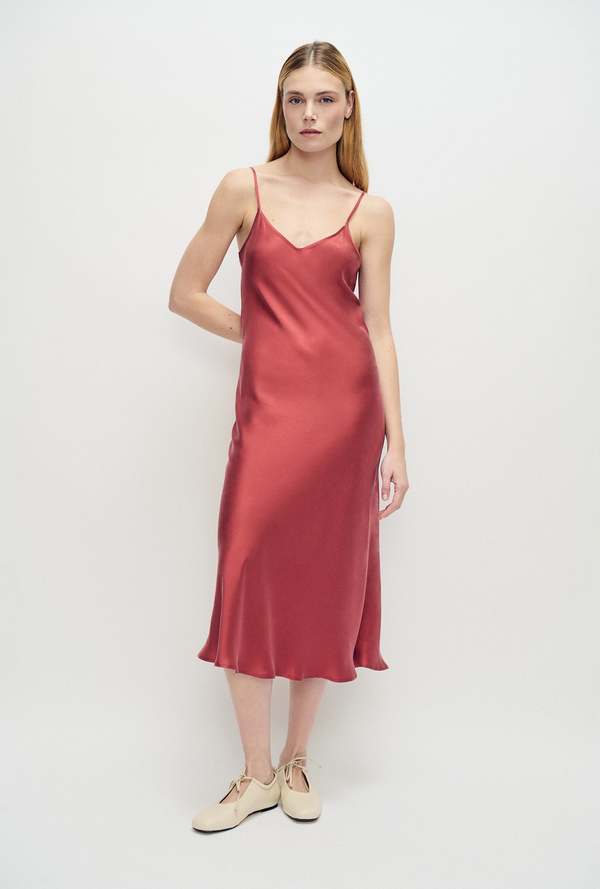 90s satin slip dress Blush Red Size:UK12 length hemline. ecomm-model:mik Red Sparkly Deep V