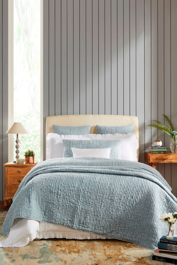 Orchids Lux Home Bella Stone Washed Cotton Quilt